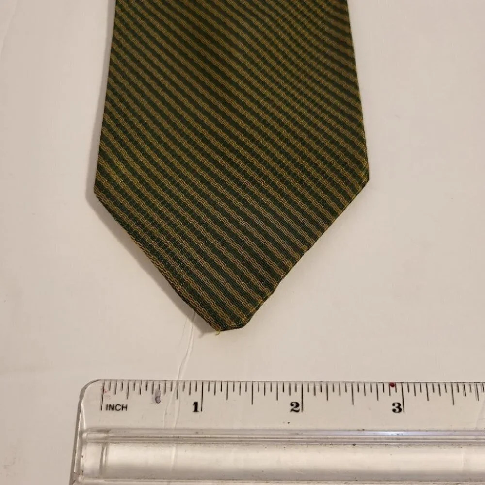 Men's Necktie - Picture 2 of 4